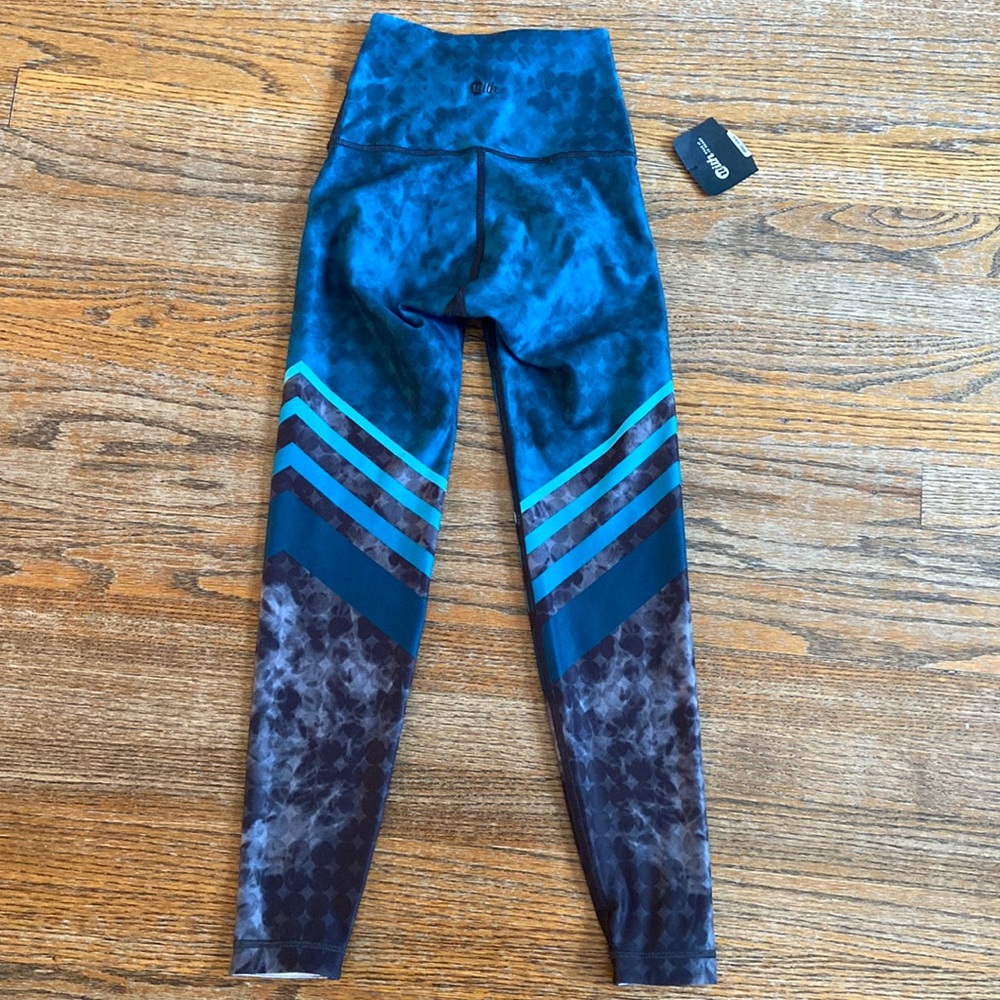 WITH doublesided leggings